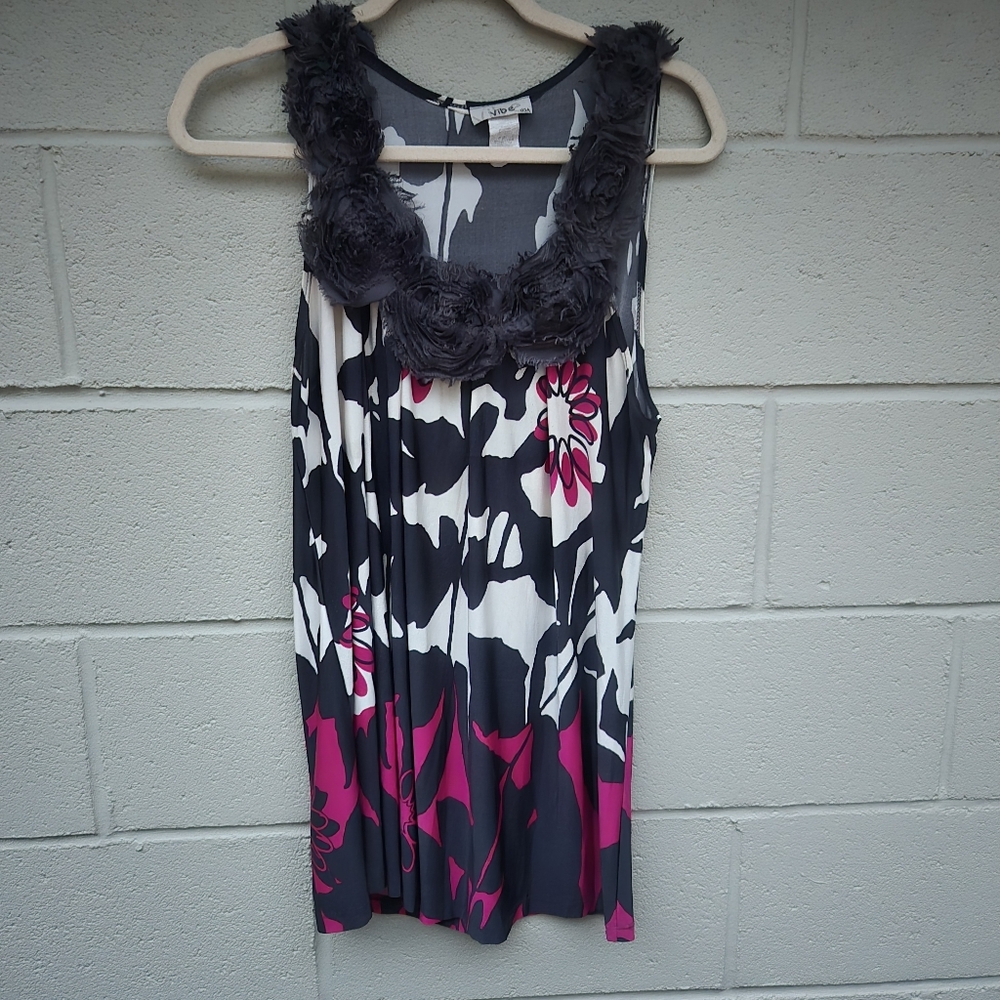 Vibe USA- Womens- Pink and Grey- Floral Top with unique neckline- Size Large